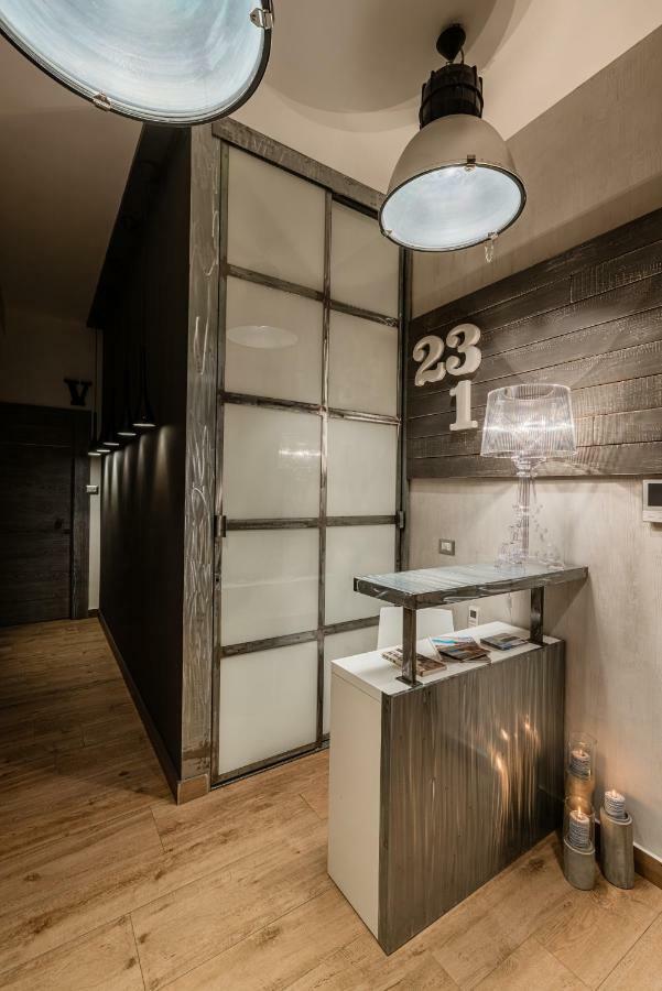 231 Suite Via Roma Cagliari Exterior foto