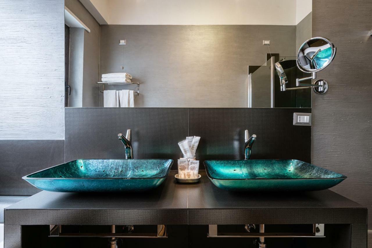 231 Suite Via Roma Cagliari Exterior foto